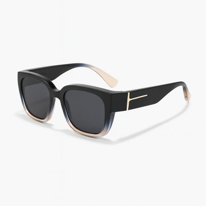 Fits over glasses
