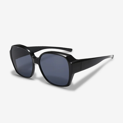 Fits over glasses